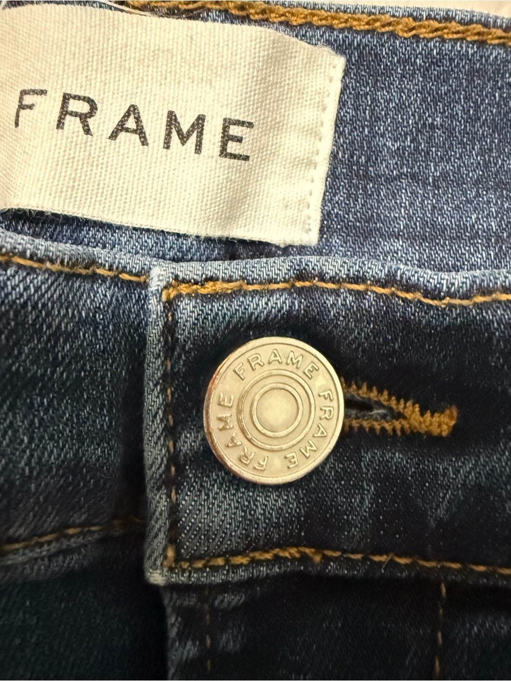 Frame Denim Le High Straight Jeans Raw Hem
- Dark Blue size 25 - Picture 8 of 11